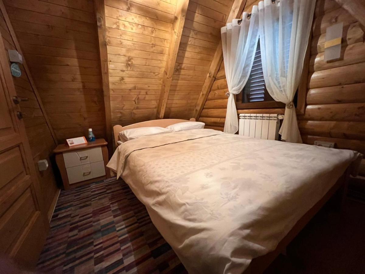 Vikendice Mali Raj Zabljak (Zabljak) Exterior photo
